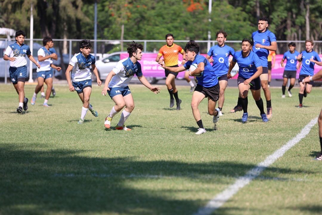 Jóvenes del equipo de Rugby 7 le dan medalla de plata a Querétaro