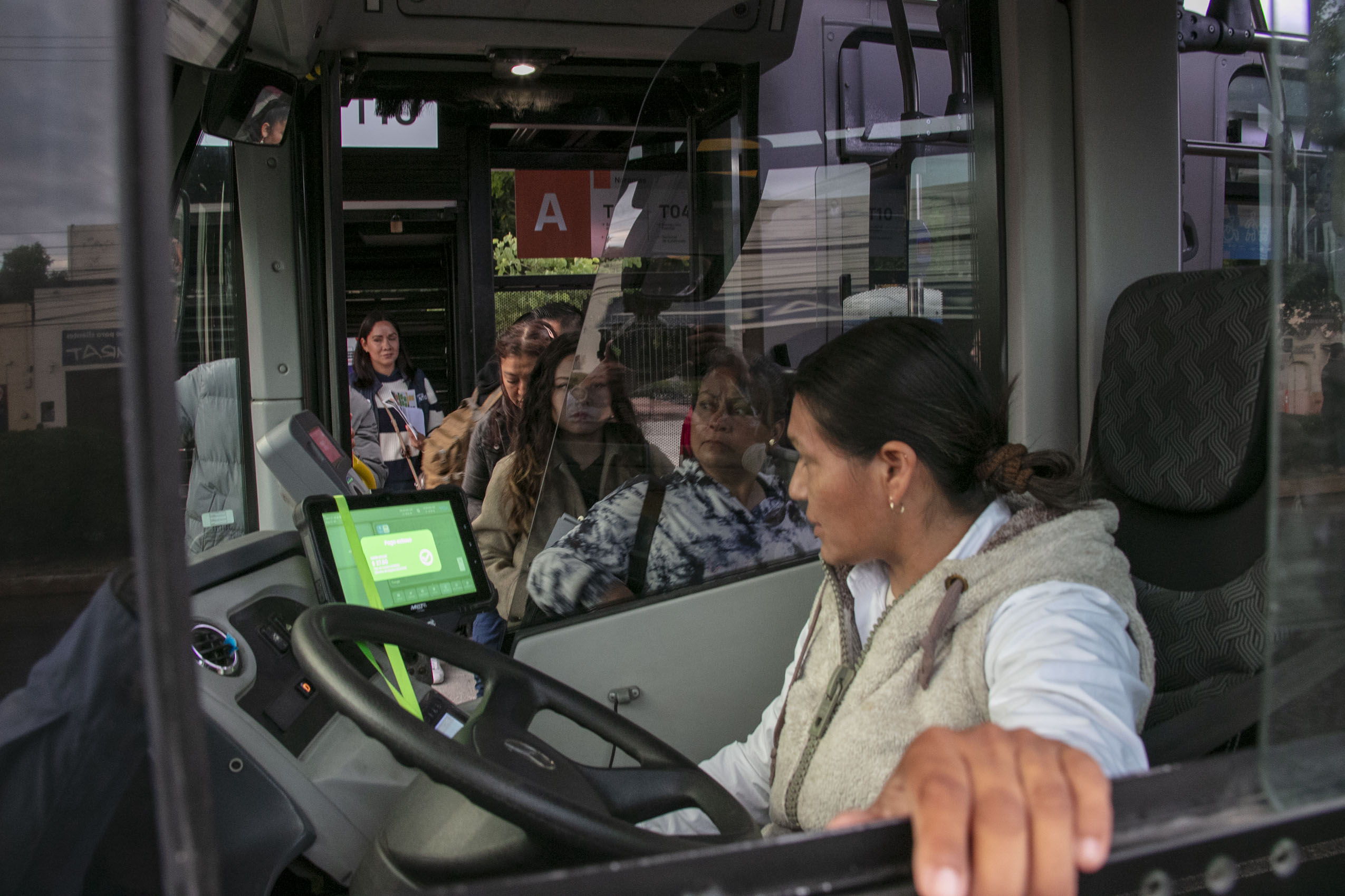 Alcanza Qrobus máximo de ascensos durante la actual administración estatal