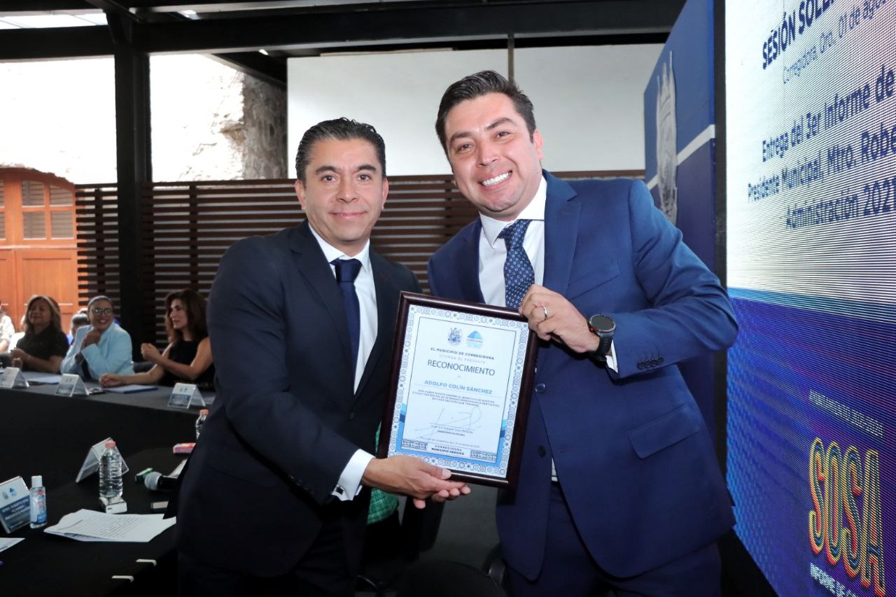 Adolfo Colín Sánchez tomó protesta como presidente municipal interino de Corregidora