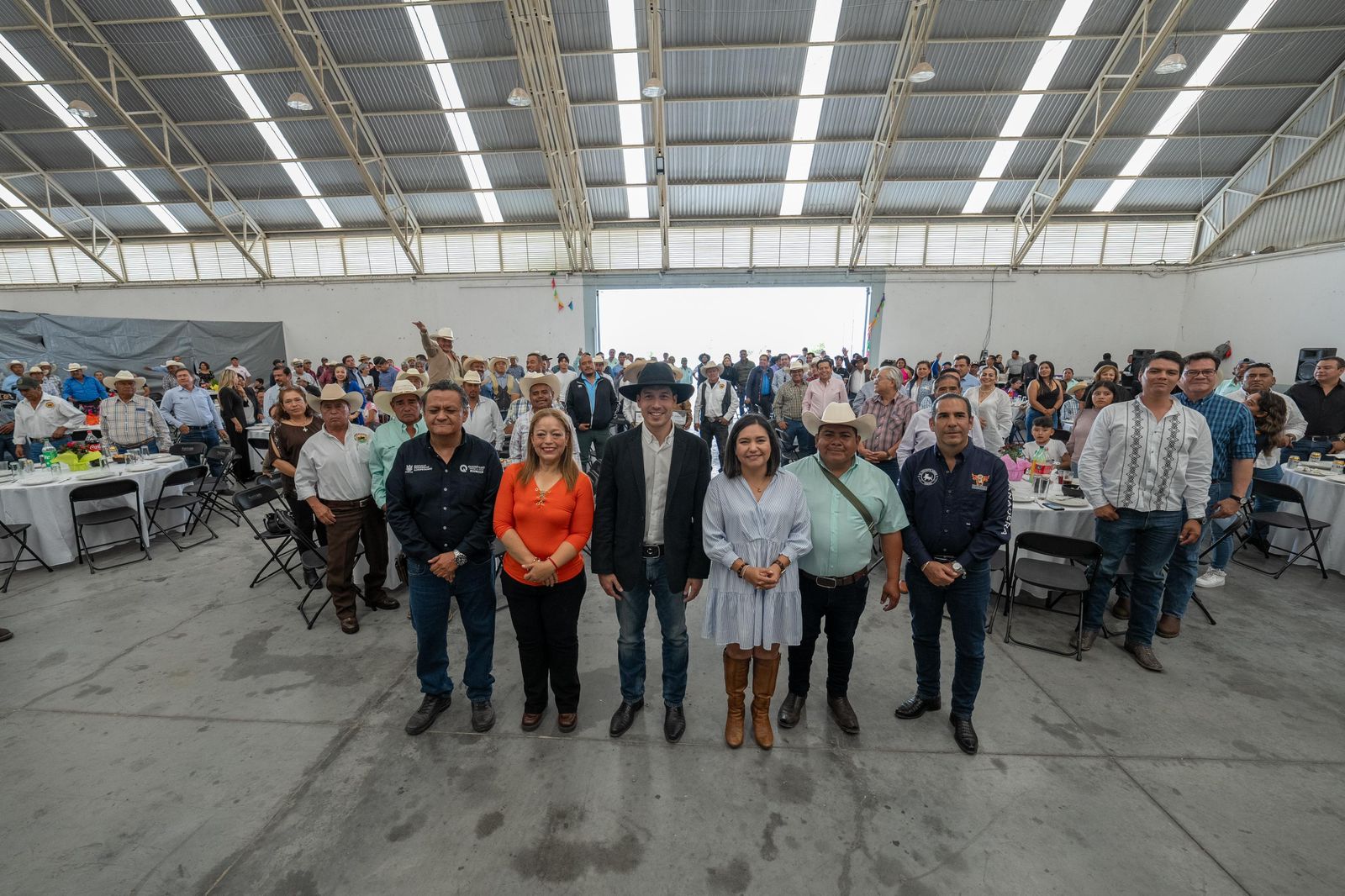 El Marqués refrenda su compromiso con el desarrollo productivo del campo