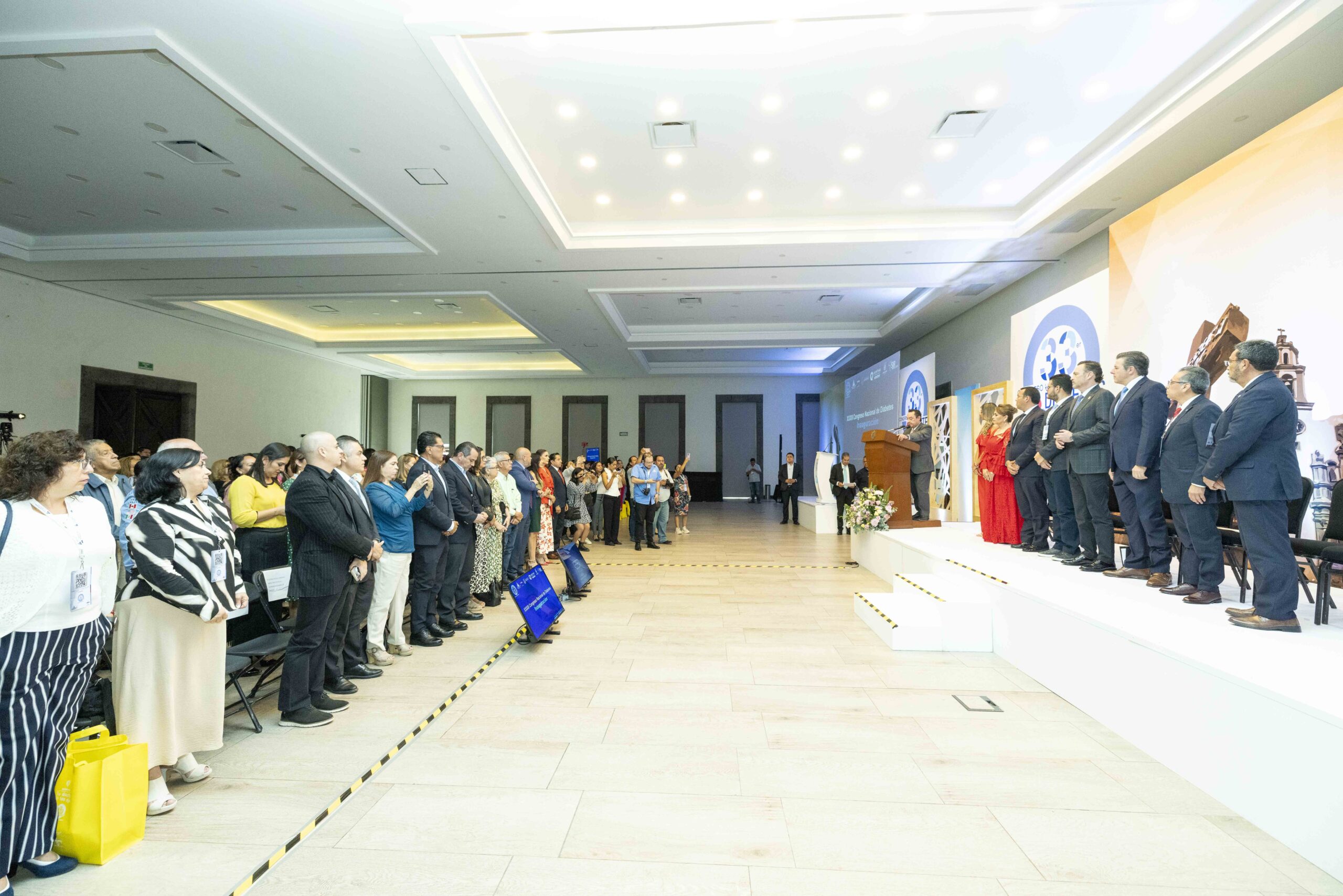 Asiste Gobernador a la inauguración del XXXIII Congreso Nacional de Diabetes