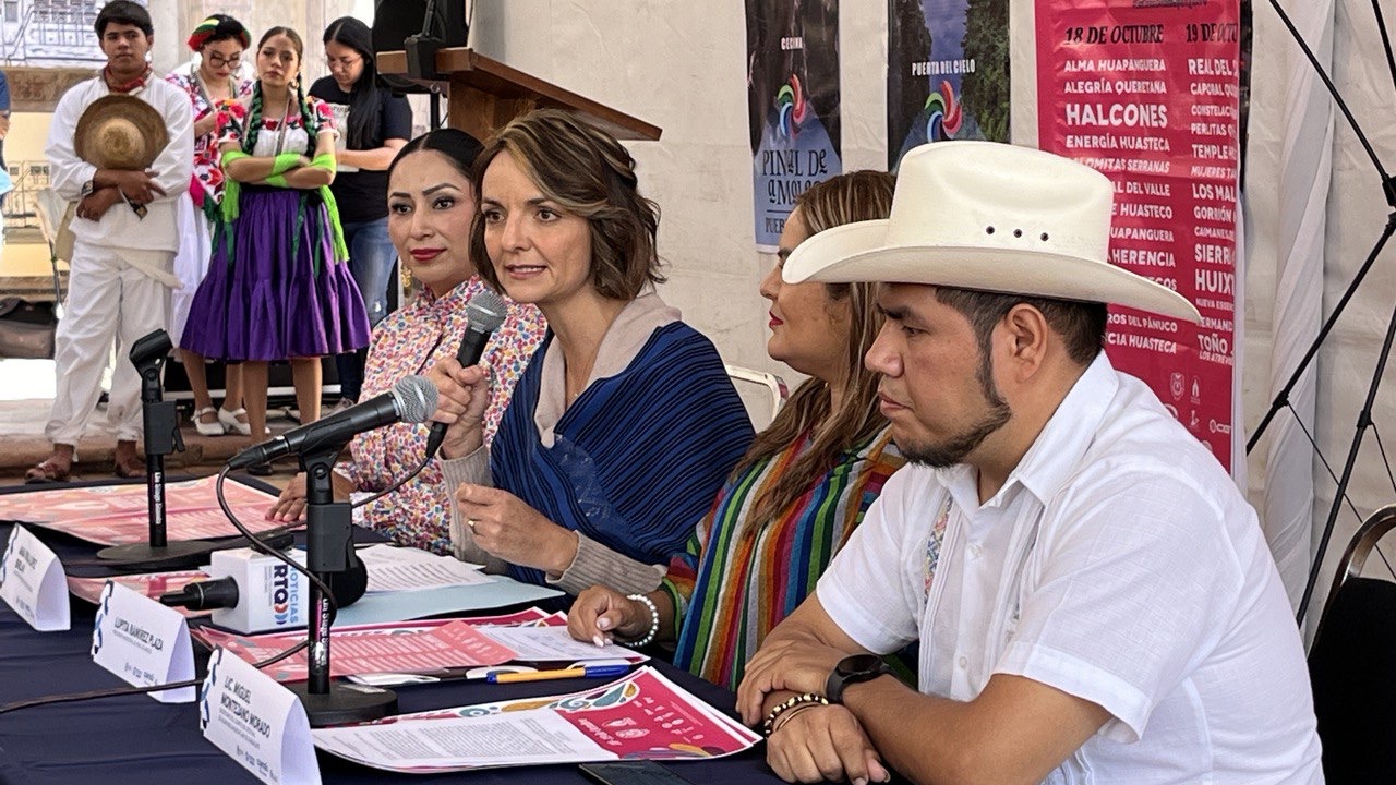 Presentan el XXVII Festival de Huapango de Ahuacatlán de Guadalupe