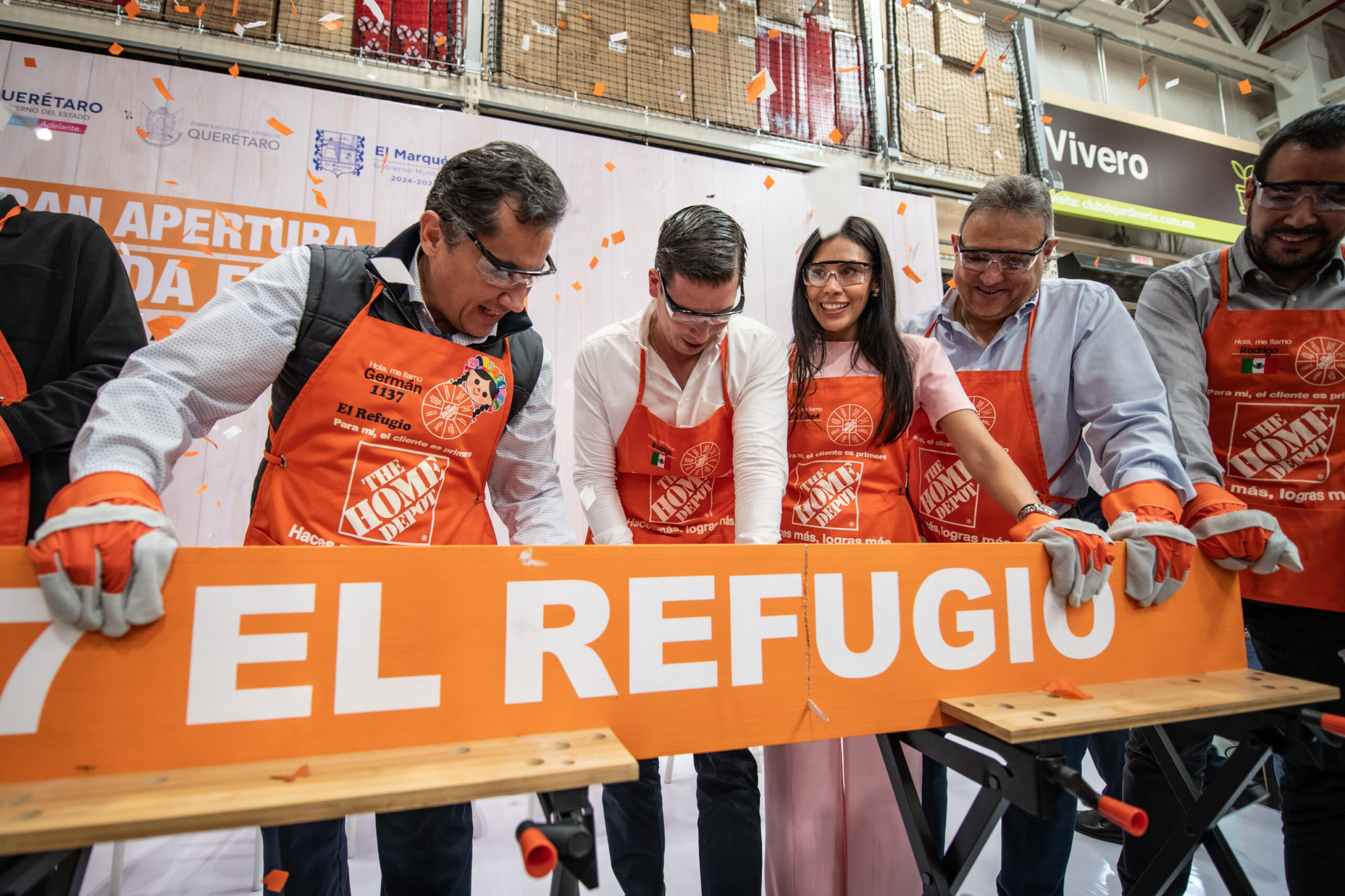 Mauricio Kuri y Rodrigo Monsalvo encabezan apertura de The Home Depot México en Municipio de El Marqués