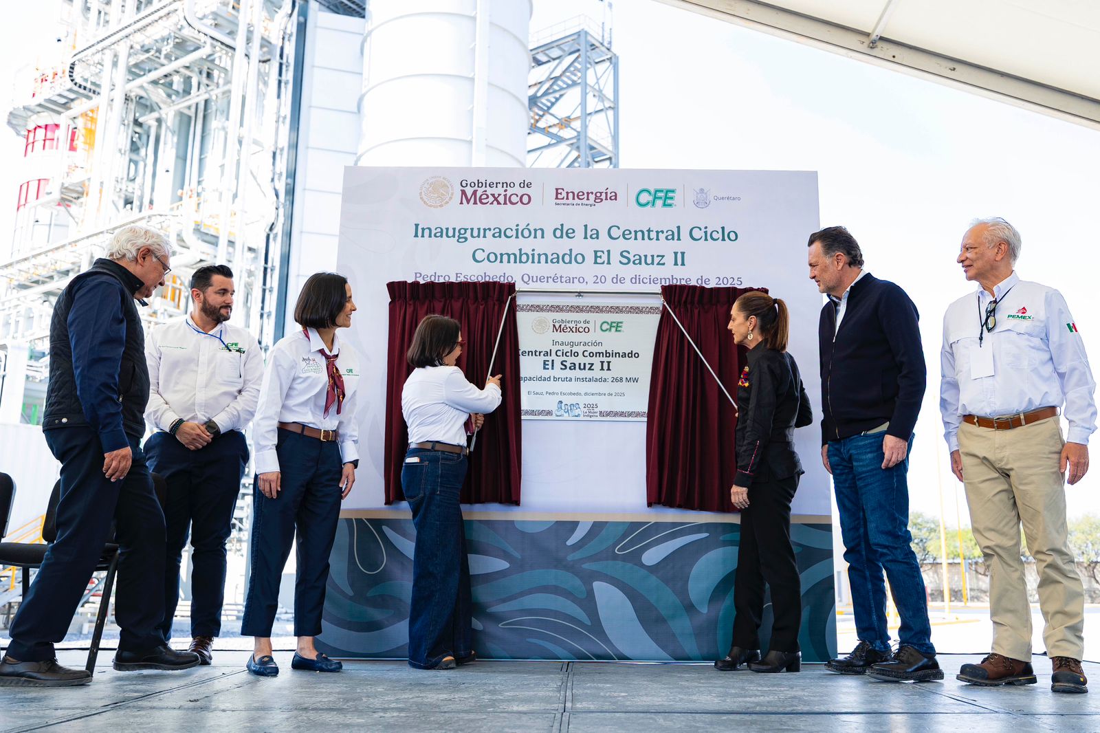 Inauguran Presidenta de México y Gobernador la Central Ciclo Combinado Josefa Ortiz Téllez Girón