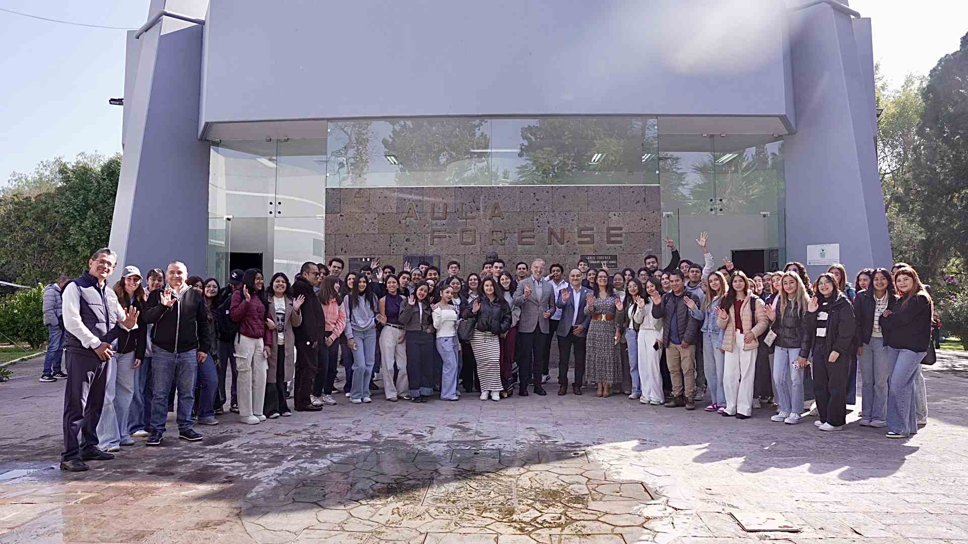 Inaugura Marco Del Prete Incubadora de Negocios en la UAQ