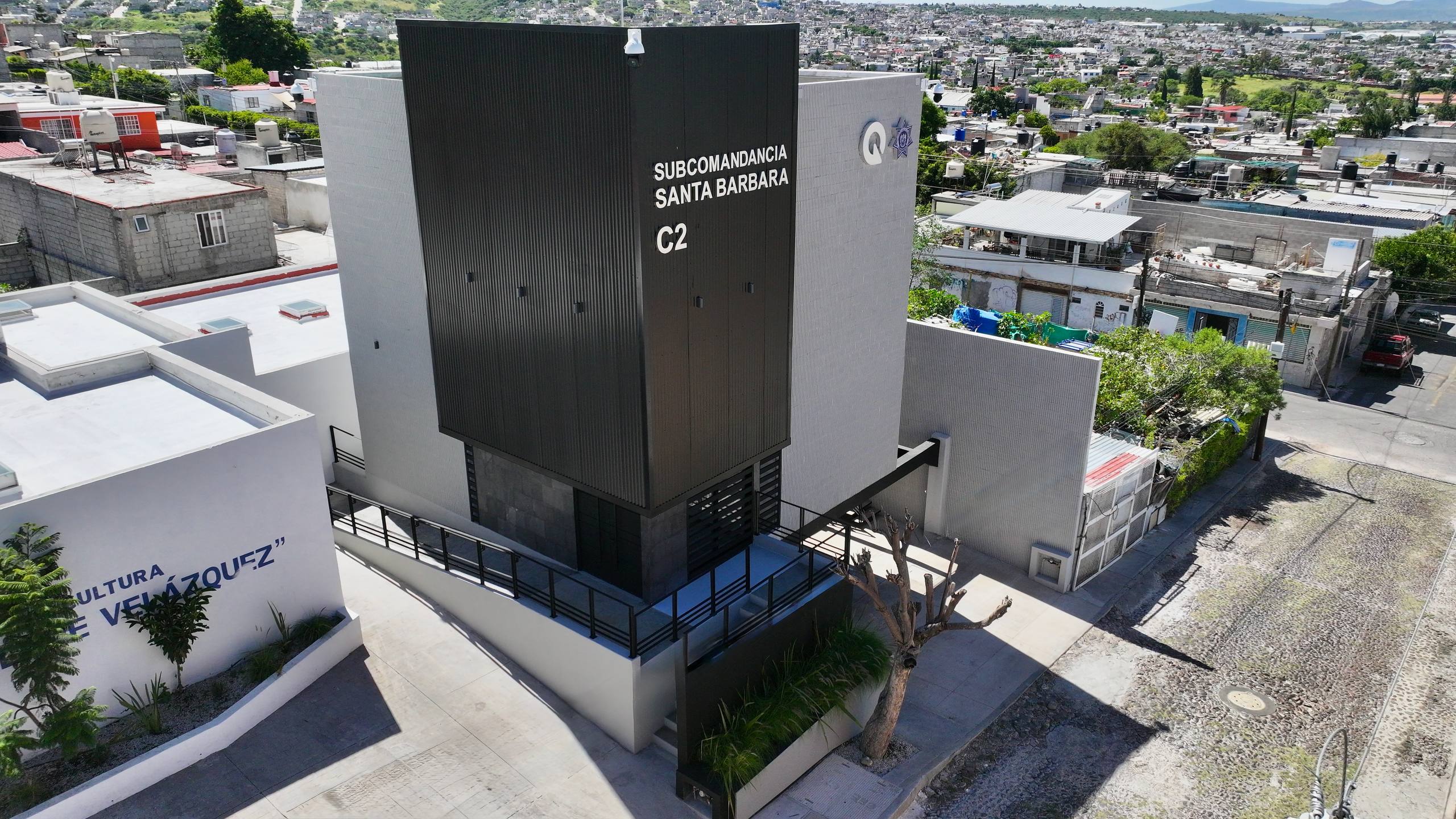 Entregan SDUOP y Chepe Guerrero la Subcomandancia Santa Bárbara C2