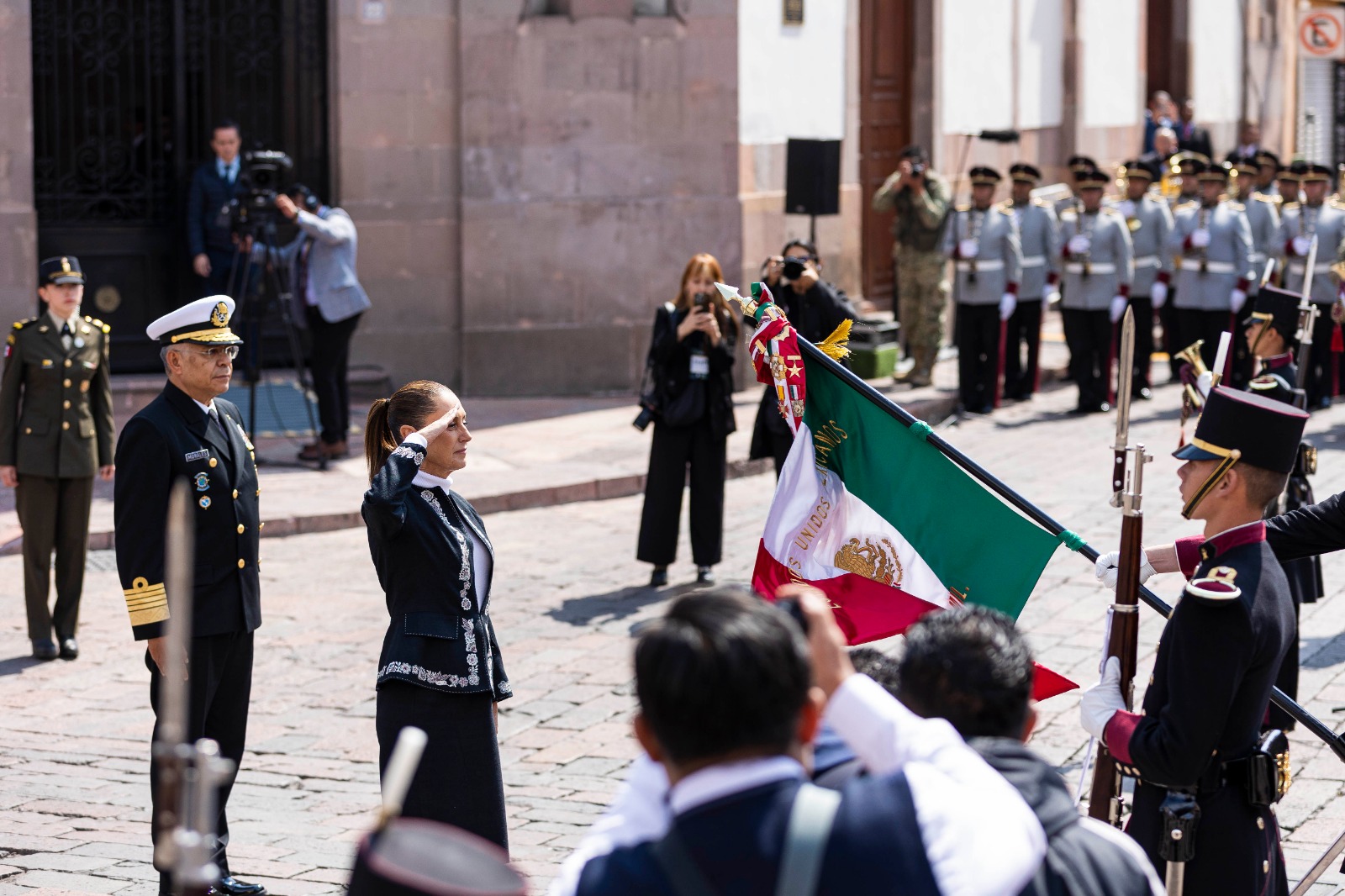 Llama Gobernador a defender la soberanía, ejercer el derecho a la autodeterminación y preservar la independencia nacional