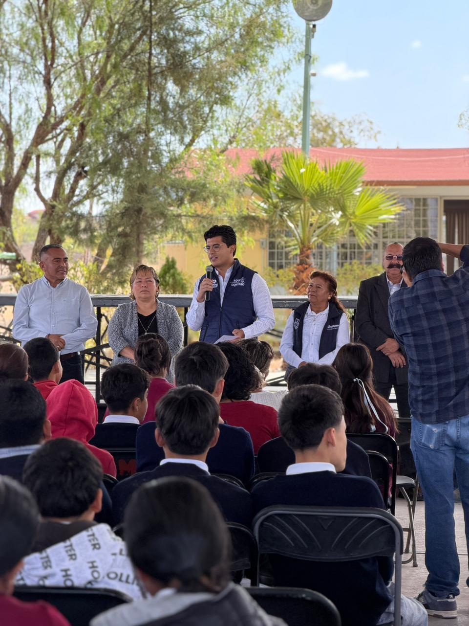 Impulsa CECA prevención y salud mental en telesecundaria de Huimilpan